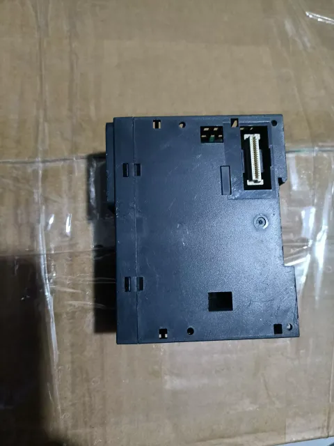 Schneider Electric TM3DM24R I/O Module product photo 2