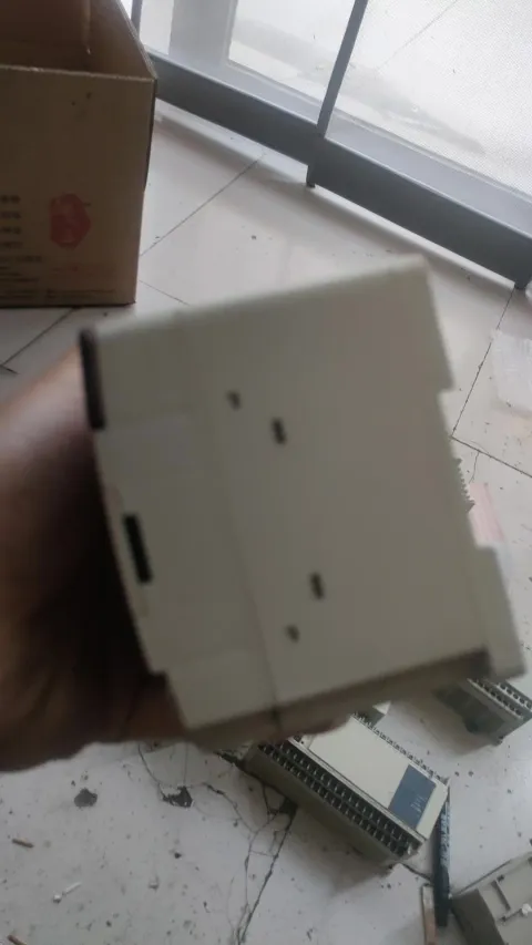 Delta Electronics DVP32EC00R2 PLC Module — product photo 12 of 14