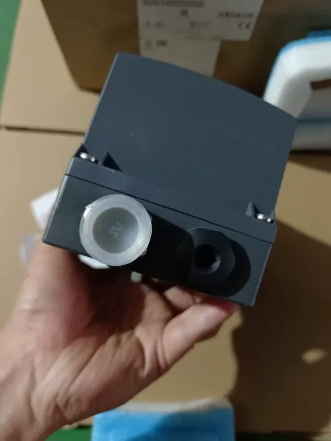 Siemens 6DR5010-0NN00-0AA0 Industrial Automation Component — product photo 18 of 18