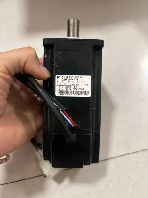 Yaskawa SGME-04AF14 Motor & Drive Component product photo 1