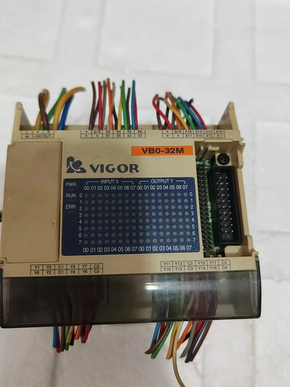 VIGOR VB0-32MI-AC PLC Module product photo 1