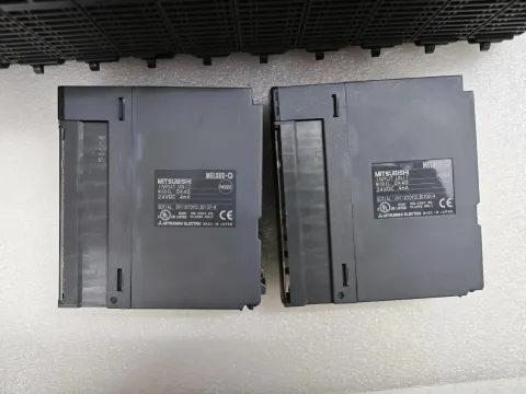 Mitsubishi Electric QX40 Industrial Automation Component — product photo 45 of 57