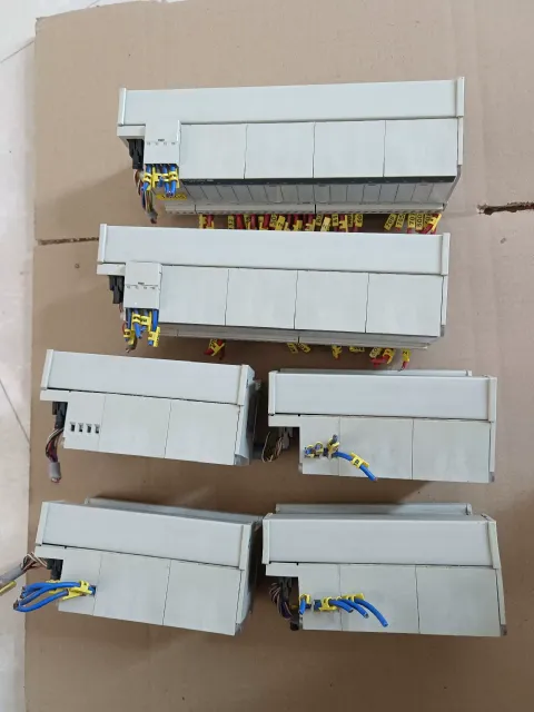 Schneider Electric ABE7H16R11 I/O Module product photo 5