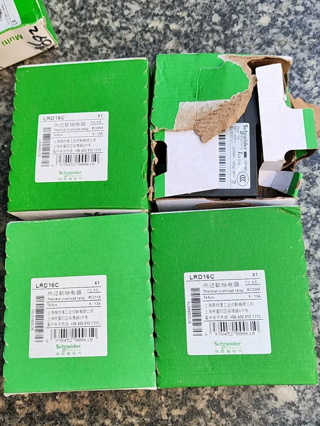Schneider Electric LRD16C Industrial Relay — product photo 1 of 3