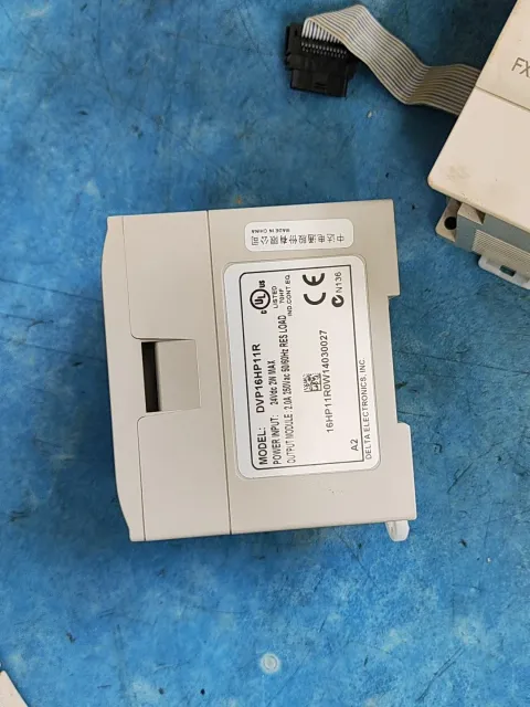 Delta DVP16HP11R PLC Module product photo 2