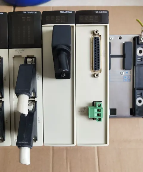 Schneider Electric TSXP573634 PLC Module product photo 9