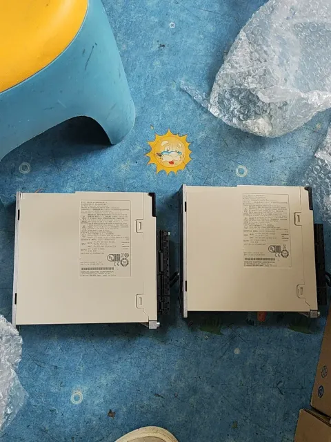 Yaskawa SGD7S-2R8A00A002 Motor & Drive Component product photo 1