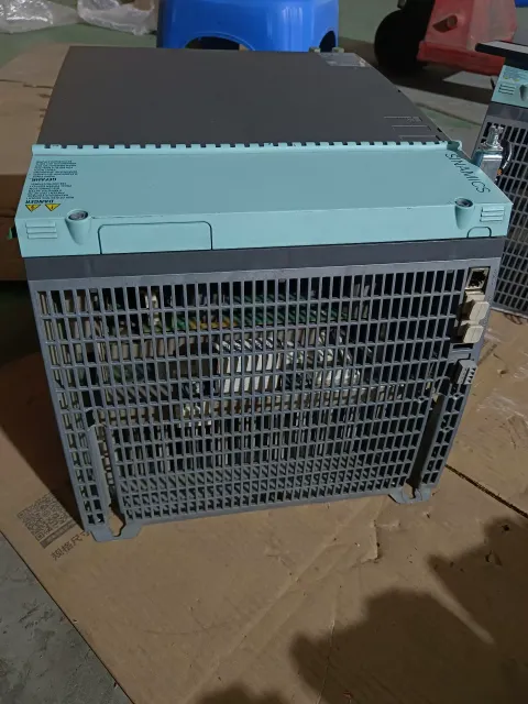 Siemens 6SL3120-1TE31-3AA3 Motor & Drive Component — product photo 19 of 38