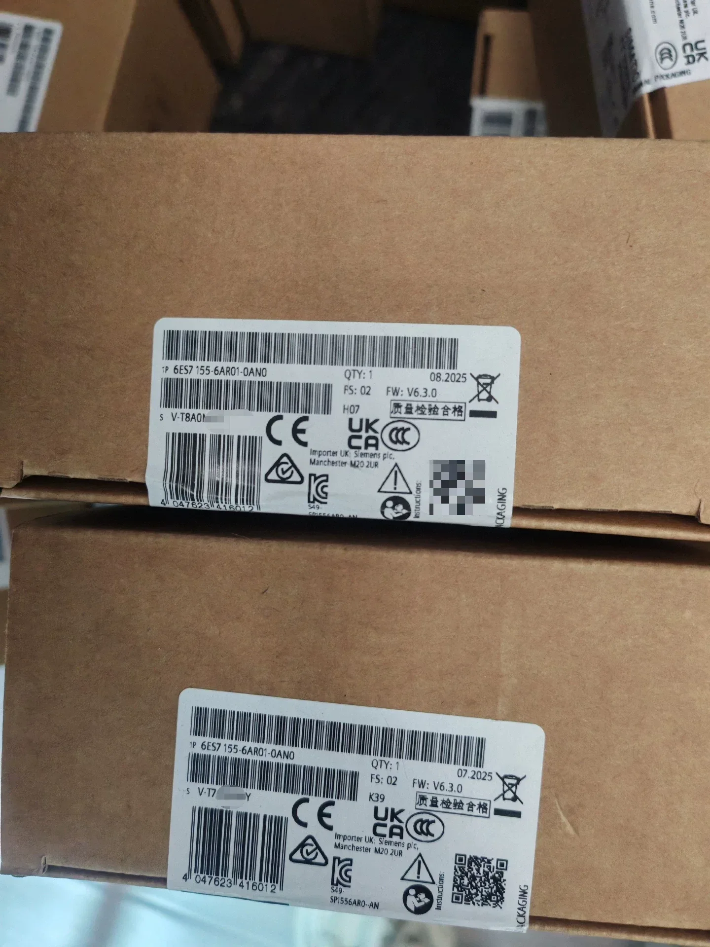 Siemens 6ES7155-6AR01-0AN0 Industrial Automation Component product photo 1